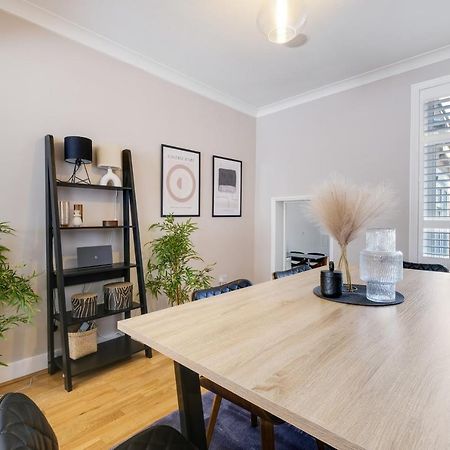 Luxury 3 Bedroom 2 Bathroom House, Fulham By 360Stays London Exterior photo