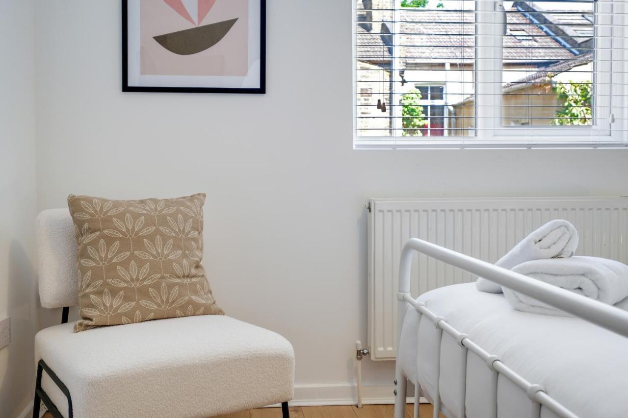 Luxury 3 Bedroom 2 Bathroom House, Fulham By 360Stays London Exterior photo